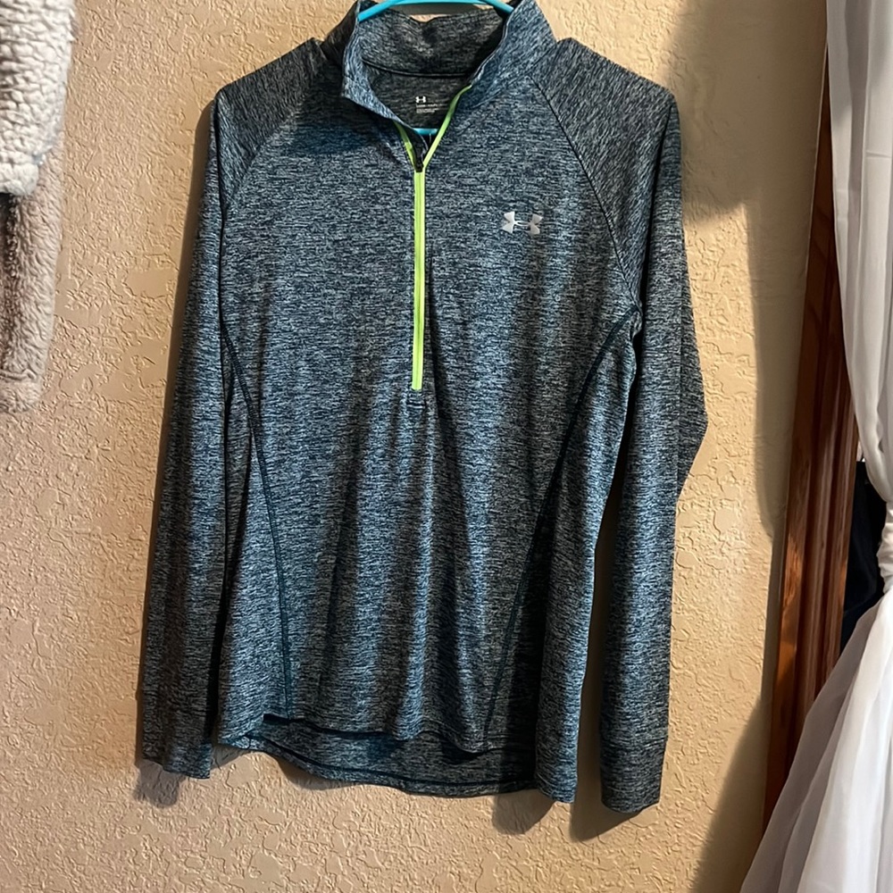 Light weight Athletic under armor jacket